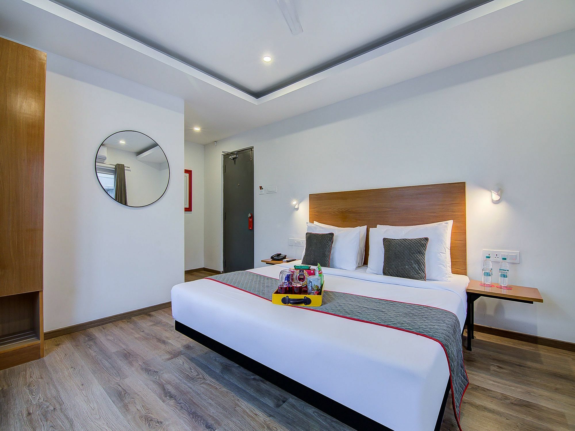 Oyo Townhouse 034 -Halcyon Hitech City Road Haydarabad Dış mekan fotoğraf